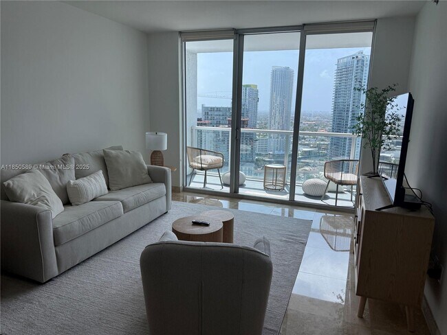 Foto del edificio - 55 SE 6th St