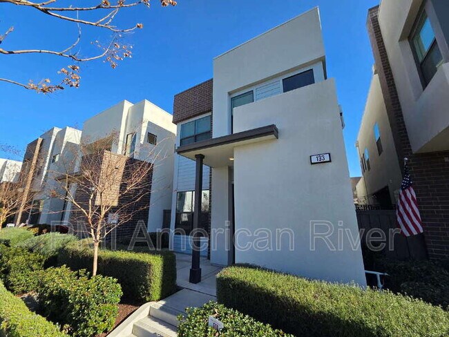 Foto del edificio - 133 Fischbacher St