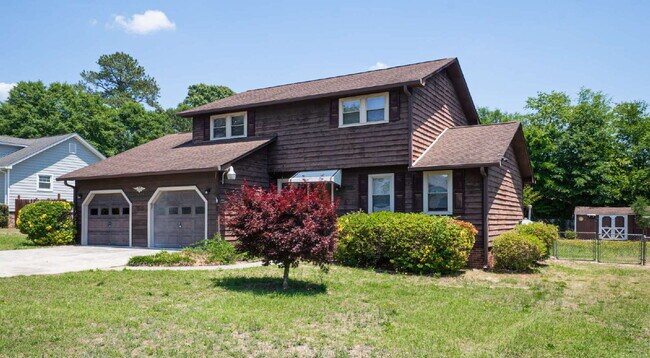 Building Photo - Now available! Renovated!