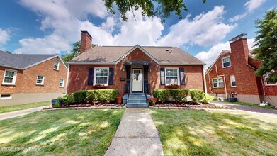 Building Photo - 4502 Blenheim Rd