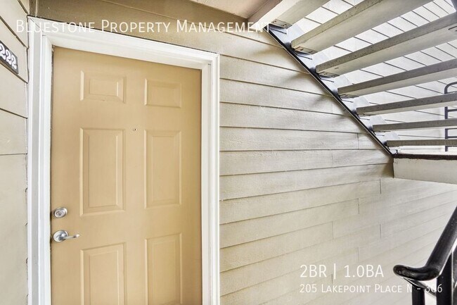 Building Photo - Two-Bedroom Apartment With Lake Views --Av...