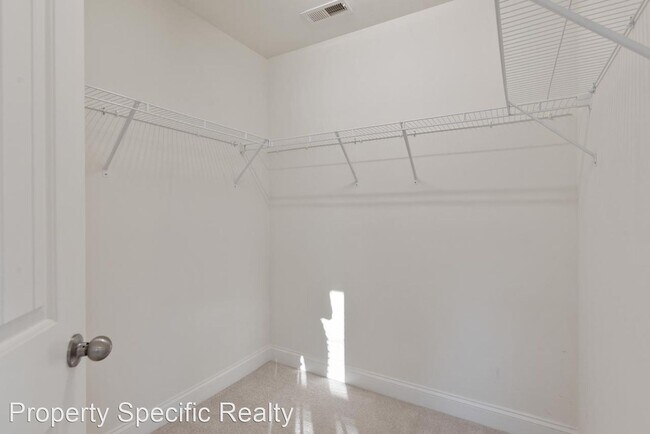 Building Photo - 3 br, 2.5 bath House - 1303 Scholar Dr