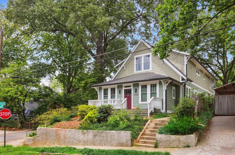 Foto principal - 1760 Indiana Ave NE