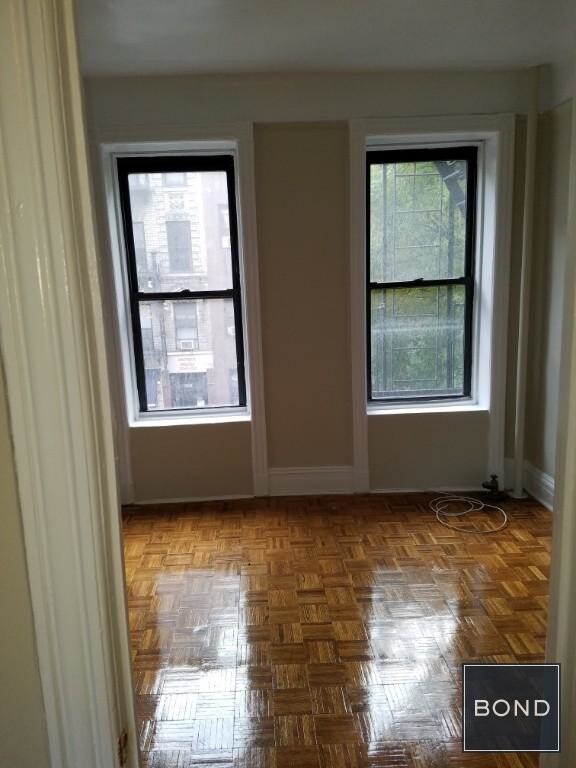 Primary Photo - 219 E 77th St