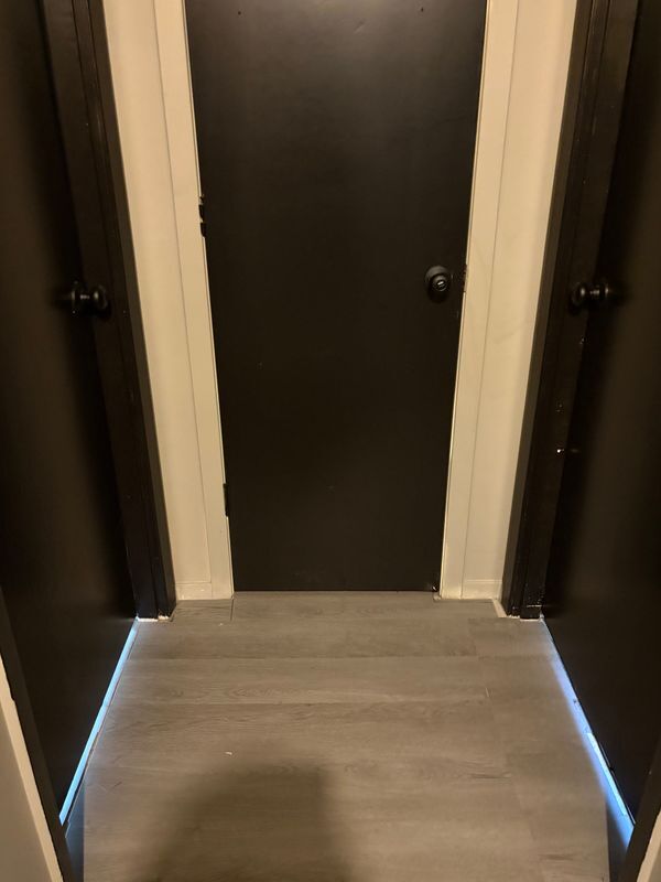 Building Photo - 212 Signal Hill Dr