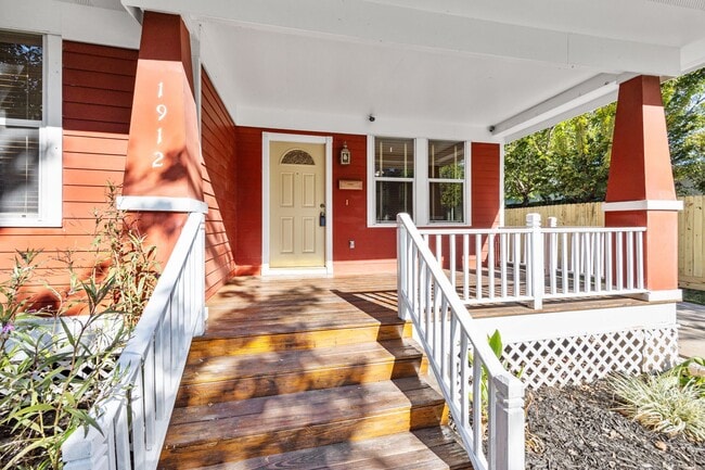 Building Photo - 1912 Shearn St