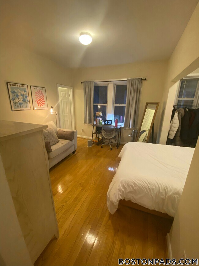 Foto del edificio - 38 Hemenway St
