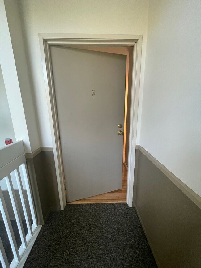 Foto del edificio - Three Bedroom Two Bath Condo near Arbor Hills