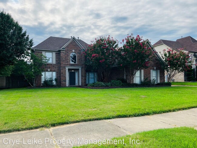 Building Photo - 4 br, 2.5 bath House - 5055 Bristol Woods St