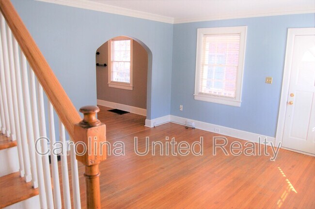 Foto del edificio - 612 Woodruff Pl