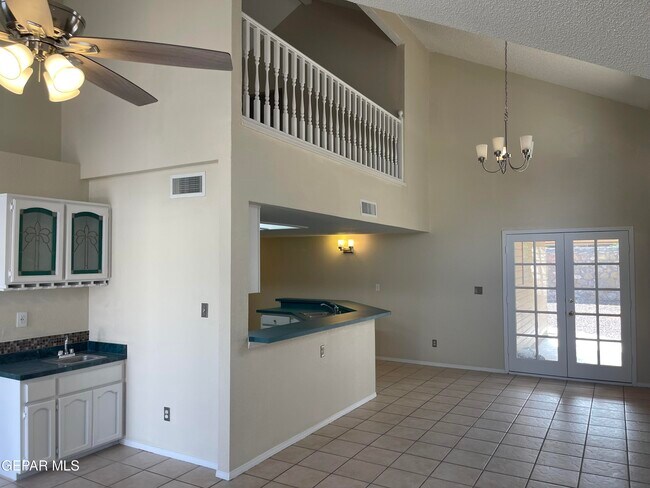 Building Photo - 1754 Castle Gate Way