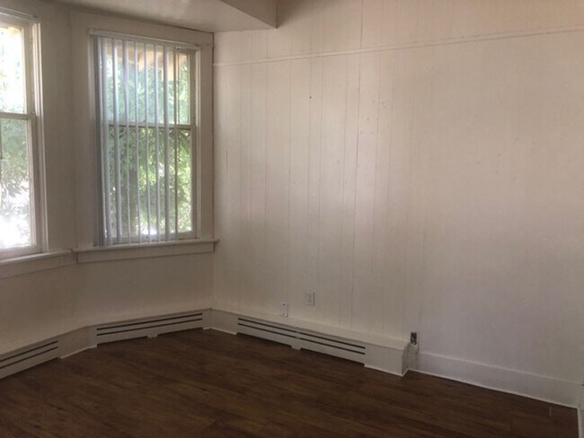 Foto del edificio - 994 14th St
