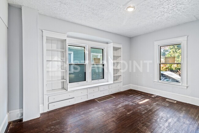 Foto del edificio - 1760 Wickford Rd