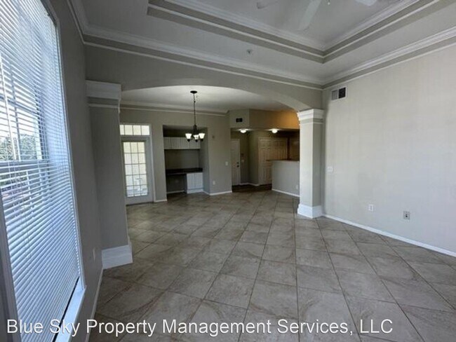 Foto del edificio - 2 br, 2 bath House - 233 Goldenrain Dr #303