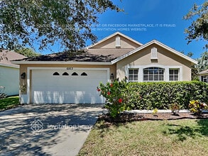 Building Photo - 6923 34th Ave E