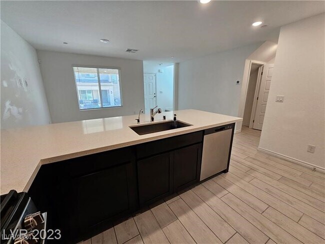 Foto del edificio - 10775 Ditchburn Ct