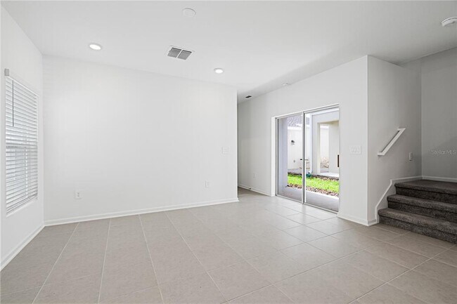 Foto del edificio - 6060 Zen Wy