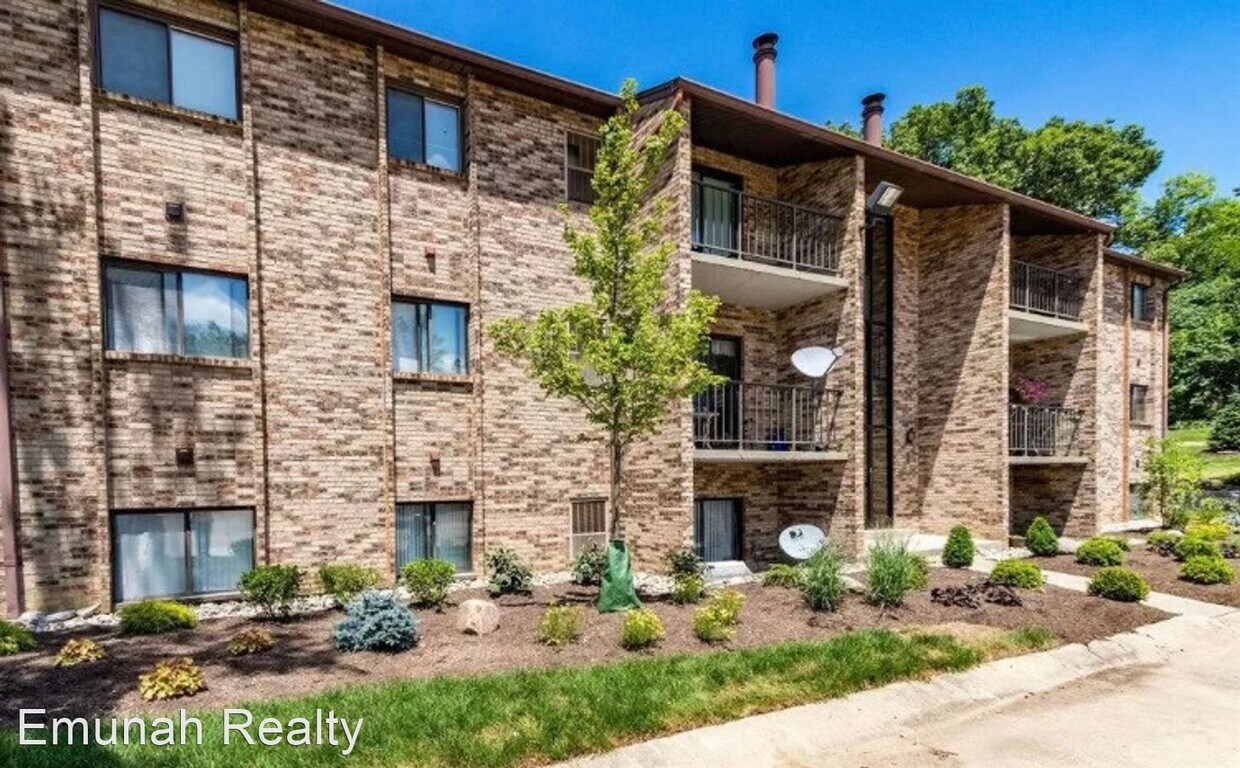 Primary Photo - 7213 Creekview Dr