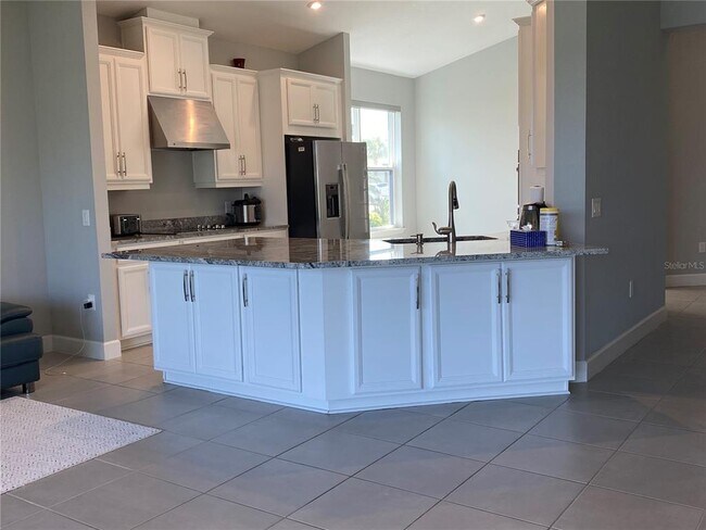 Building Photo - 3958 Carrick Bend Dr