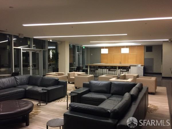 Foto del edificio - 338 Spear St
