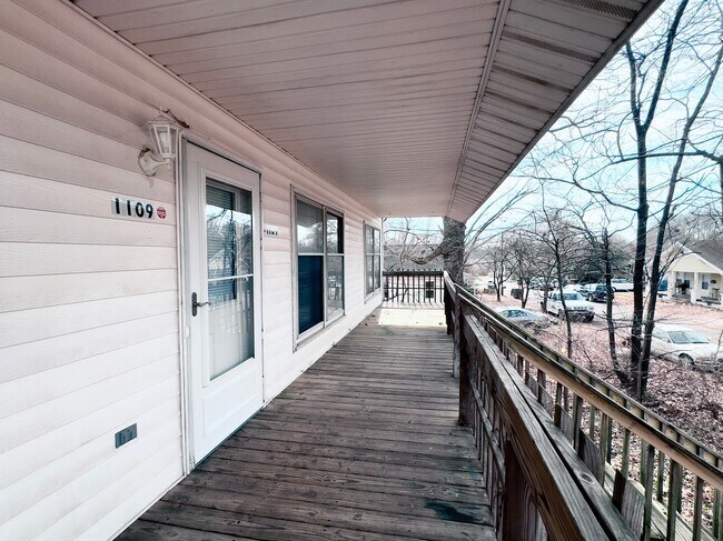 Foto del edificio - 3 bedroom house located near UNCG!