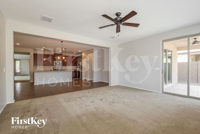 Building Photo - 9803 N 185th Dr