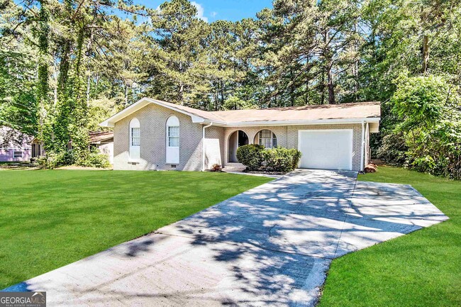 Foto del edificio - 6635 Hidden Brook Trail
