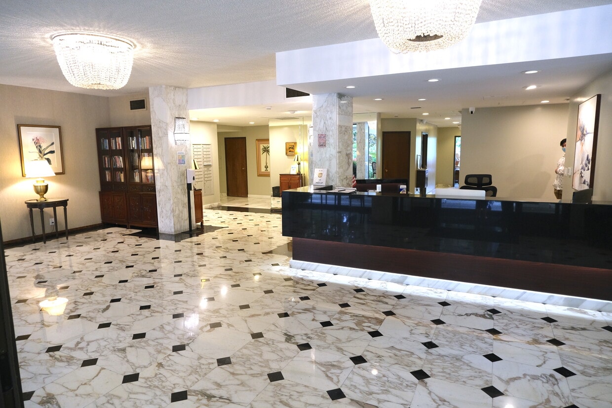 1330 University Dr Unit 75, Menlo Park, CA 94025 Condo for Rent in