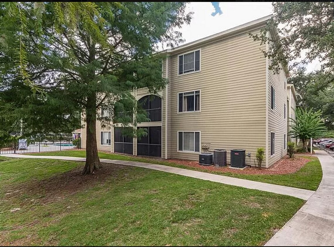 3800 SW 20th Ave Unit University Terrace West 311 A, Gainesville, FL