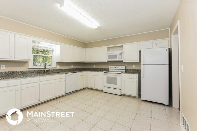 Foto del edificio - 729 Fallowfield Dr