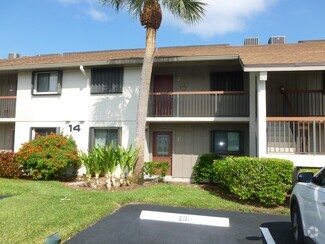 Building Photo - 1600 NE Dixie Hwy