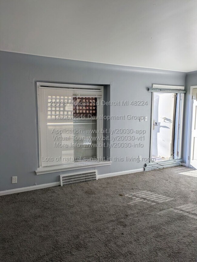 Foto del edificio - 3BR Updated Home - New Carpet/Paint - Cornerstone Village Detroit - 48224