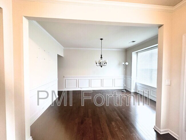 Building Photo - 961 Skywater Dr