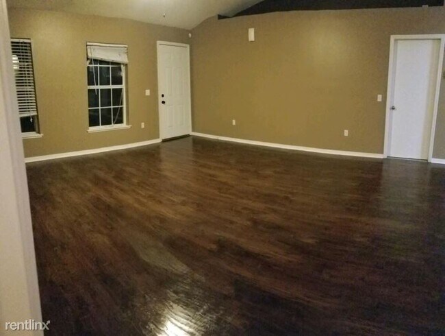 Building Photo - 4 br, 2 bath House - 821 Sunridge Village Dr