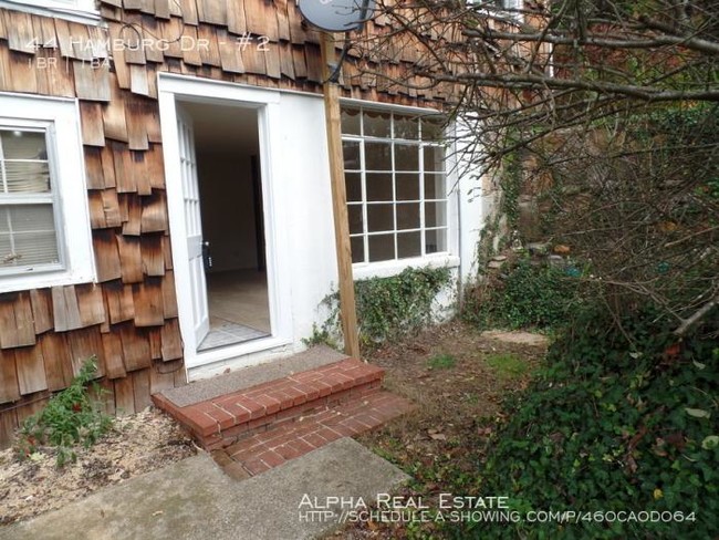 Building Photo - 1 bedroom in Weaverville NC 28787