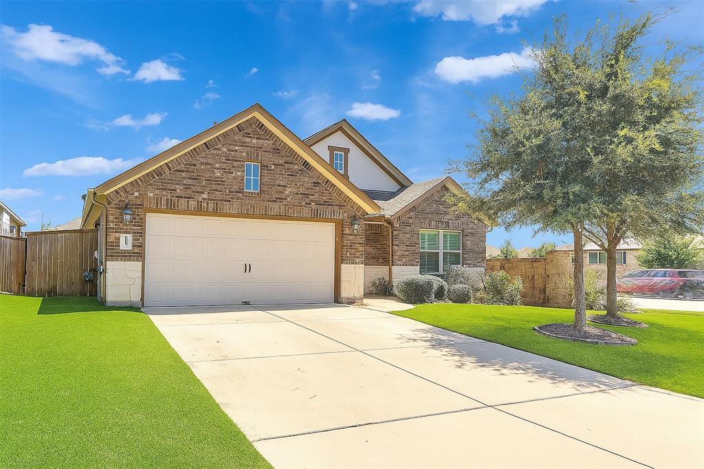 Primary Photo - 2132 Montesol Ln