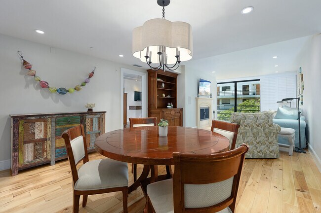 Building Photo - 2950 Neilson Way