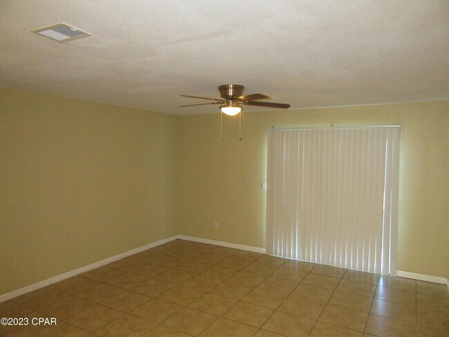 Foto del edificio - 1013 Spring Ave