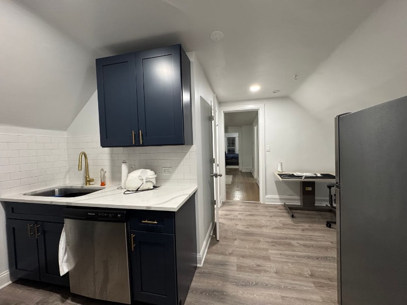 Photo - 3111 N Clifton Ave (Chicago, IL)