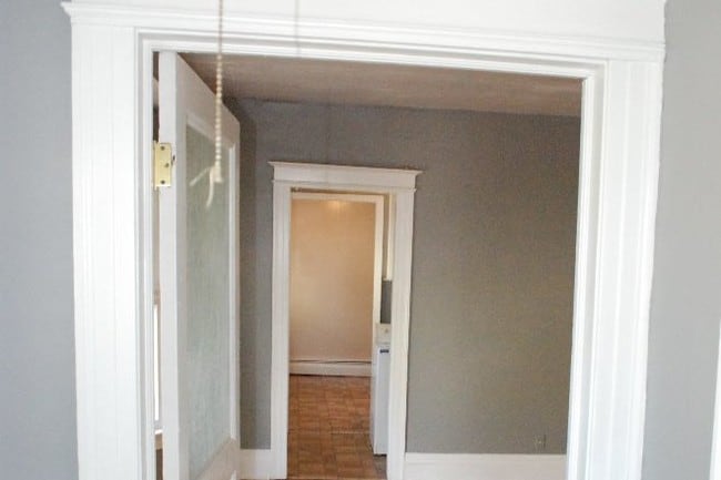 Main entry - 27 Harper St