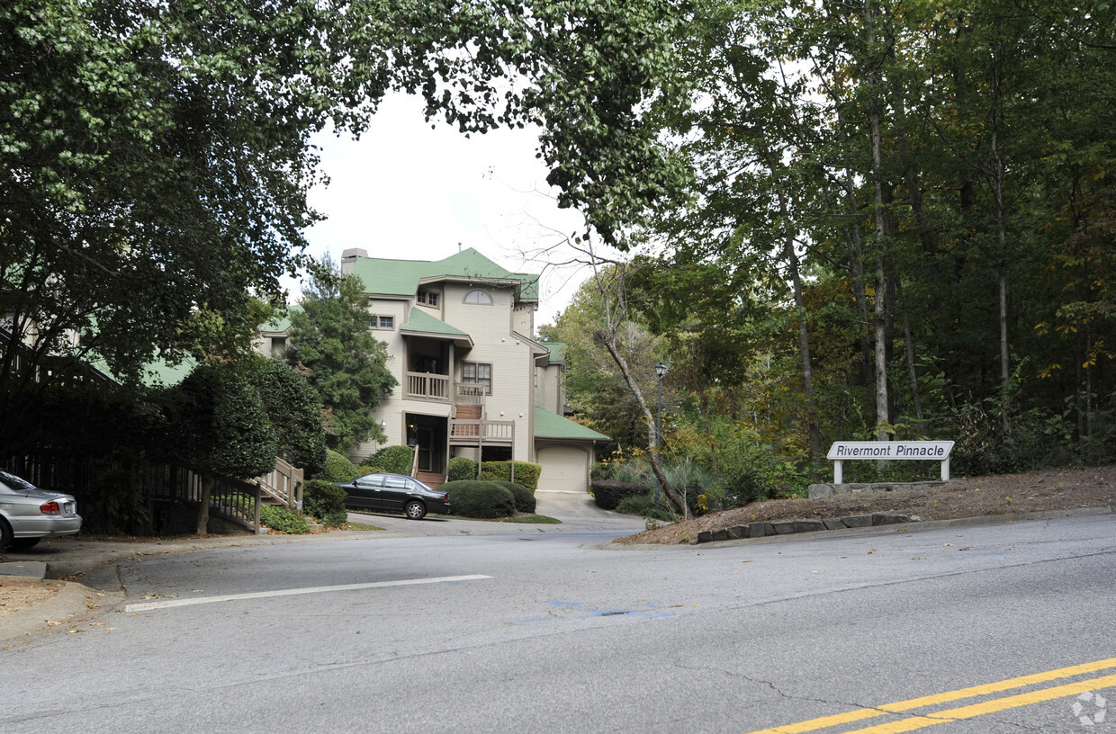 Foto principal - Fairview Bluff Apartments
