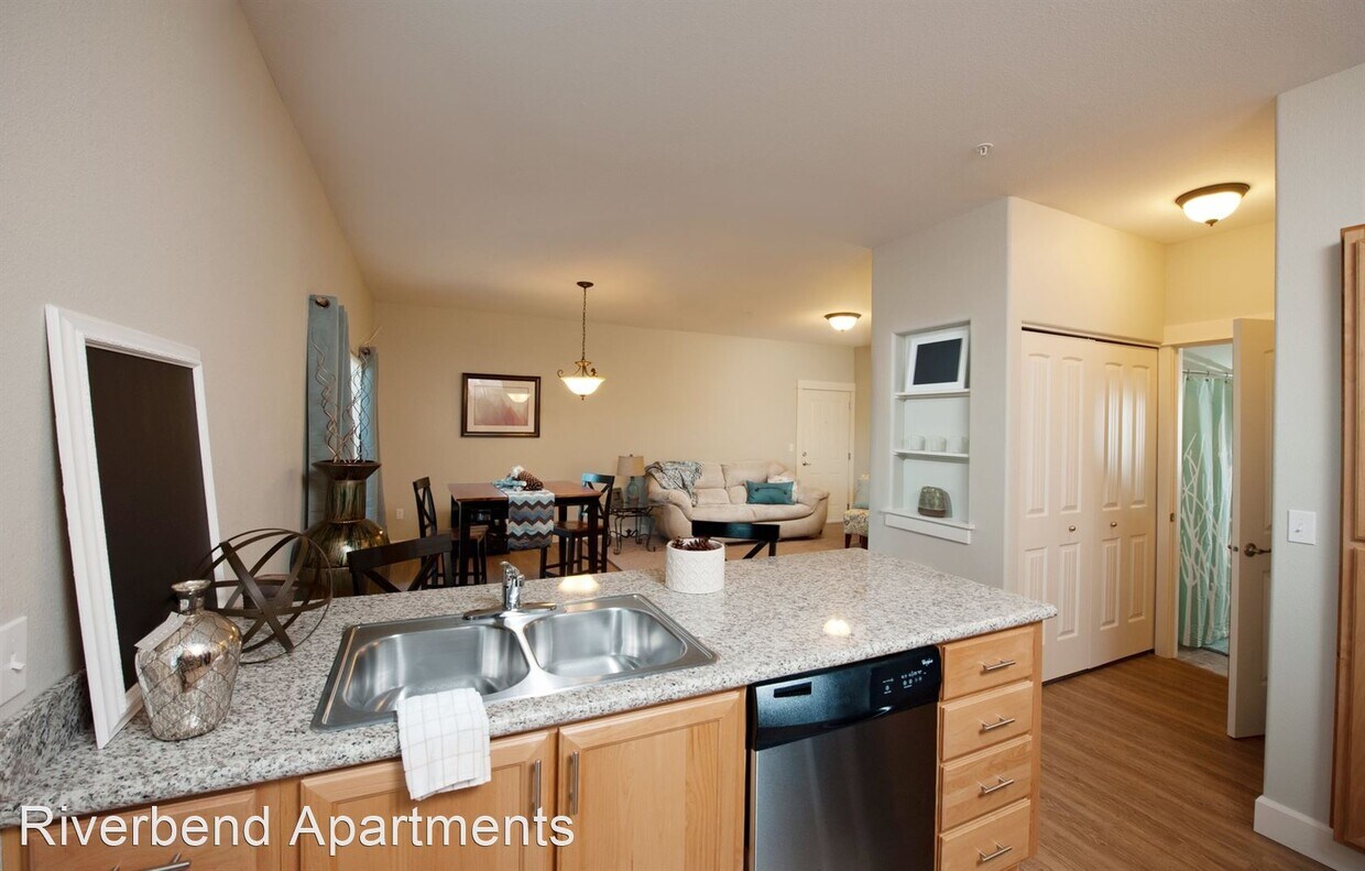 Foto principal - 1605 Oak St SE