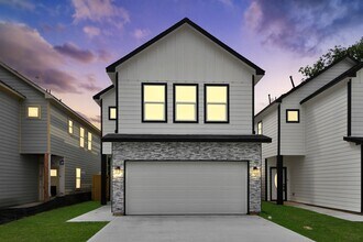 Building Photo - 767 Marjorie St