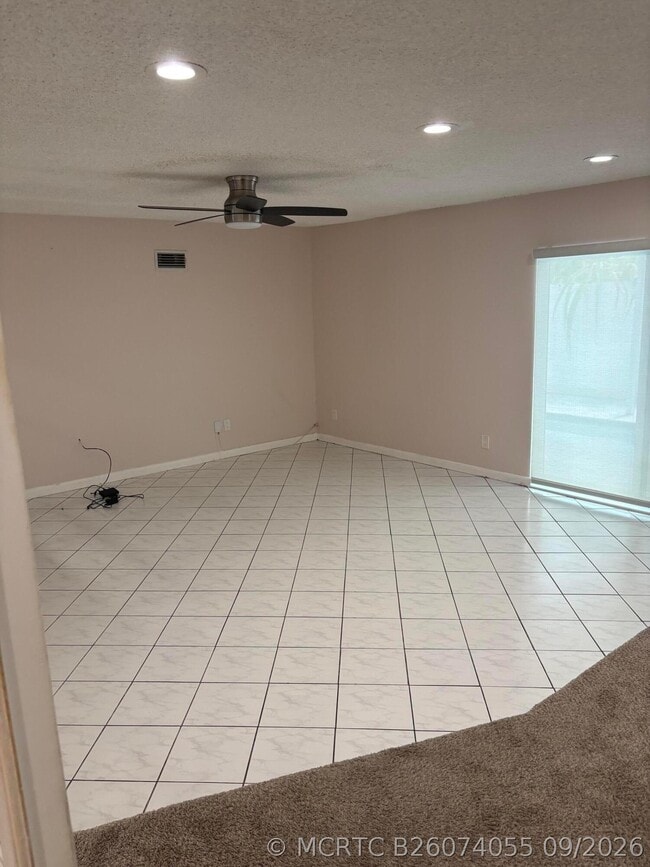 Building Photo - 8250 SW 8th Ct