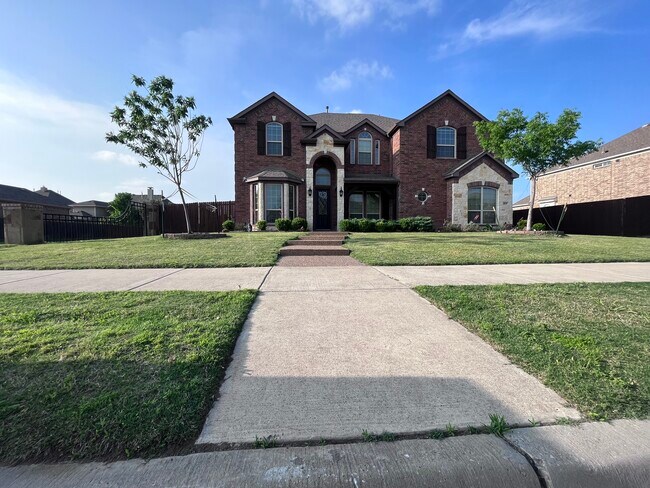 Building Photo - 3030 McGregor Drive