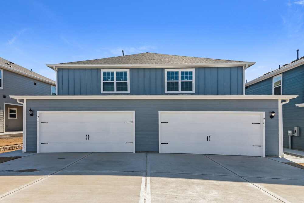 Foto principal - 215 Marsh Ln