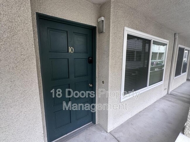 Building Photo - 3747 Yosemite St