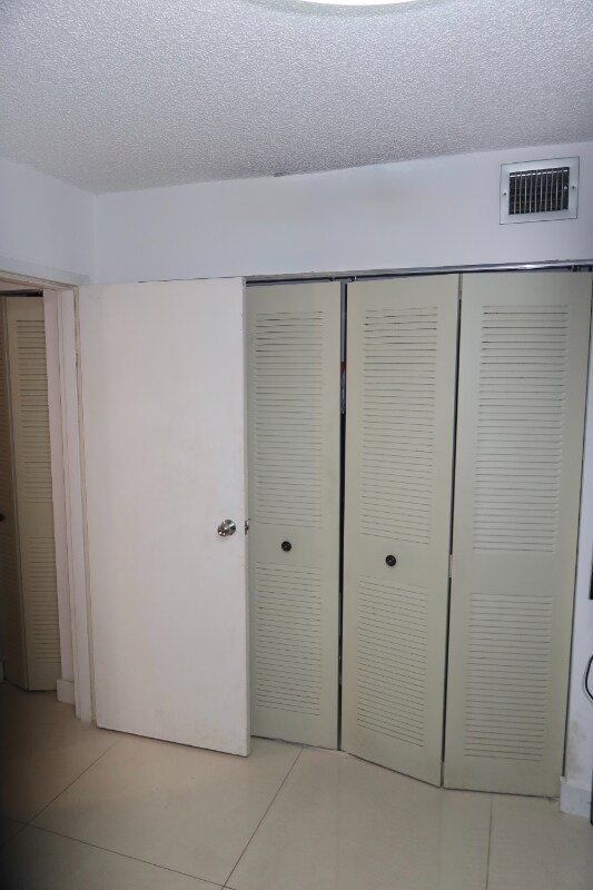 Photo - 906 SW 9th St Cir Apartment