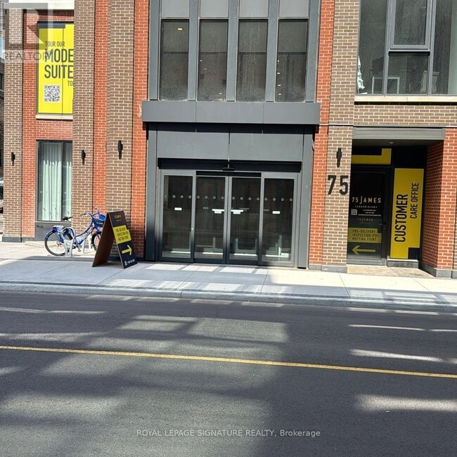 Building Photo - 75 James St S