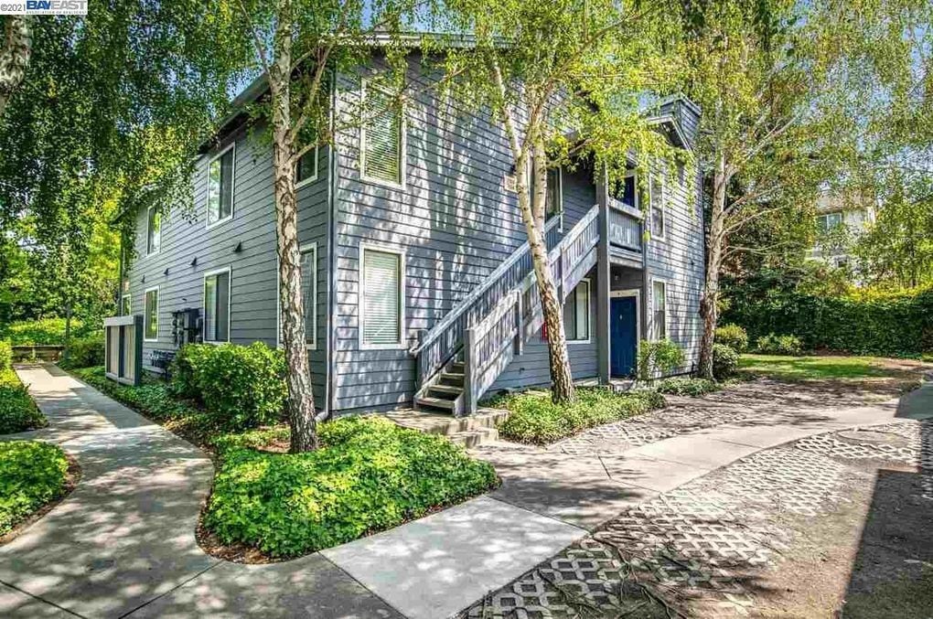 Primary Photo - 7124 Cross Creek Cir